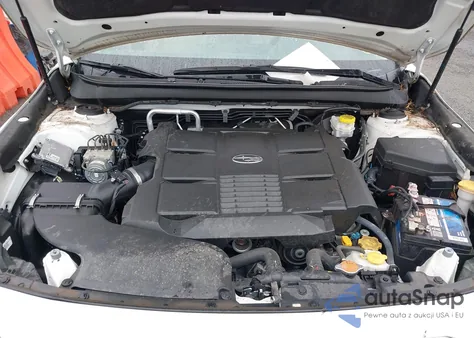 2018 Subaru Outback 3.6R Limited from USA, damaged, VIN 4S4BSENC4J3376330